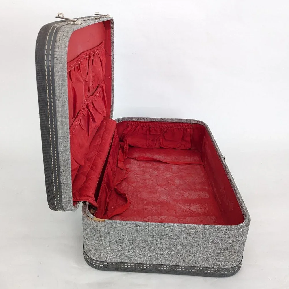 💼✈️ Vintage TravelJoy Locking Hardshell Suitcase ✈️💼